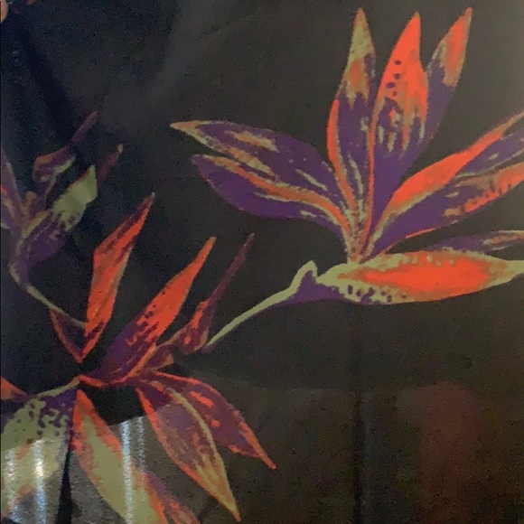 Tres Jolie Blouse -  Bird of Paradise Print NWT - Picture 7 of 7